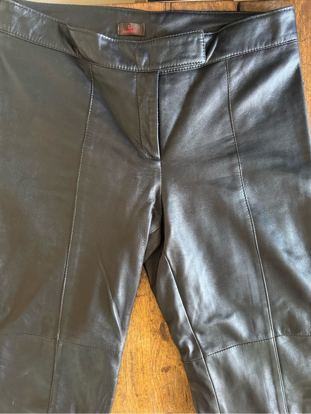 Danier Black 100% Leather Pants Low Rise Small